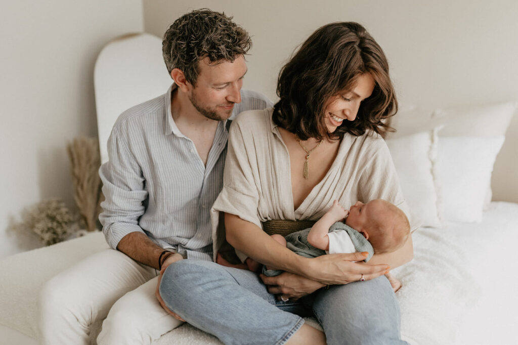 Naissance-shooting-nouveuane-studio-Emeline-Mingot-Photographe